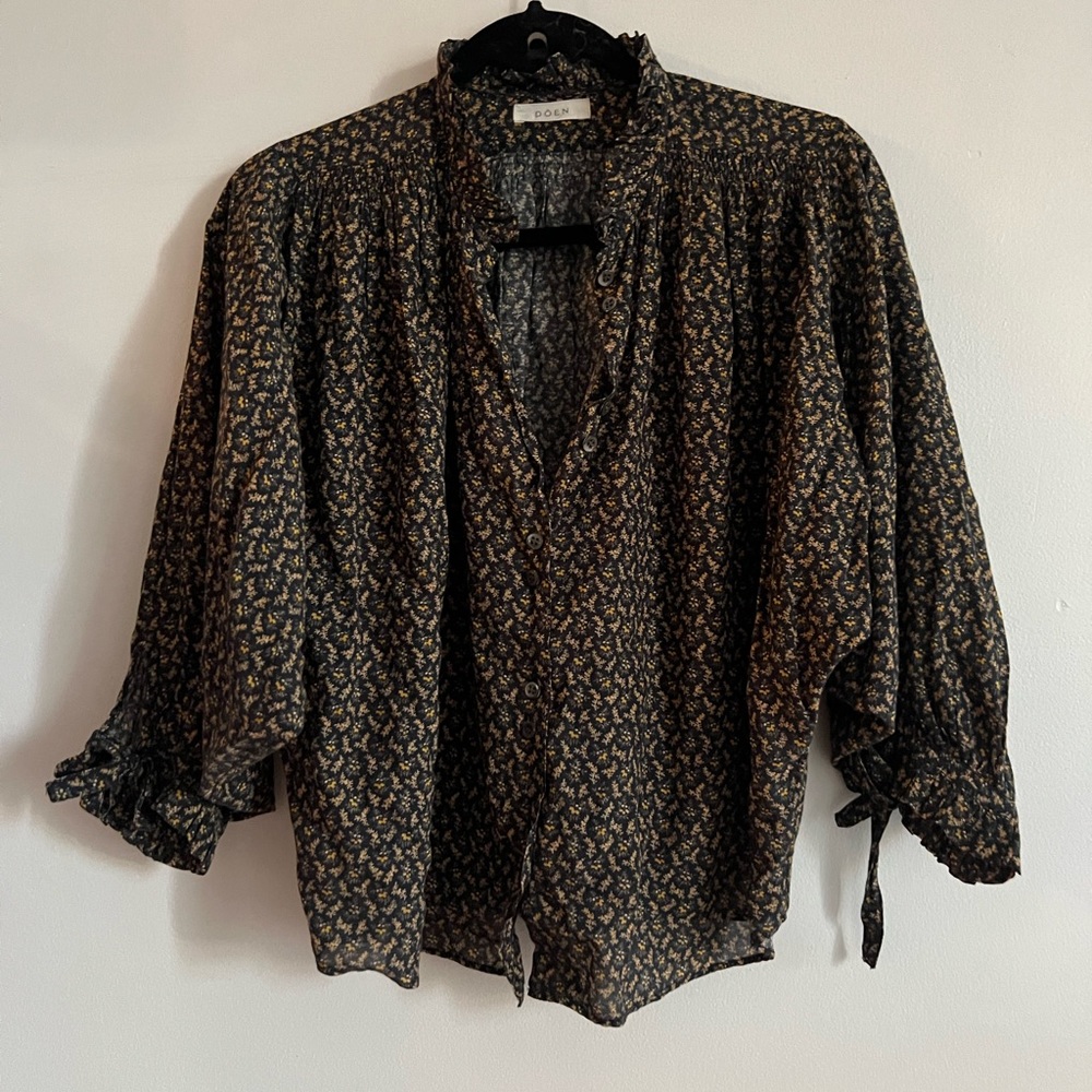 Doen Black and Gold Blouse